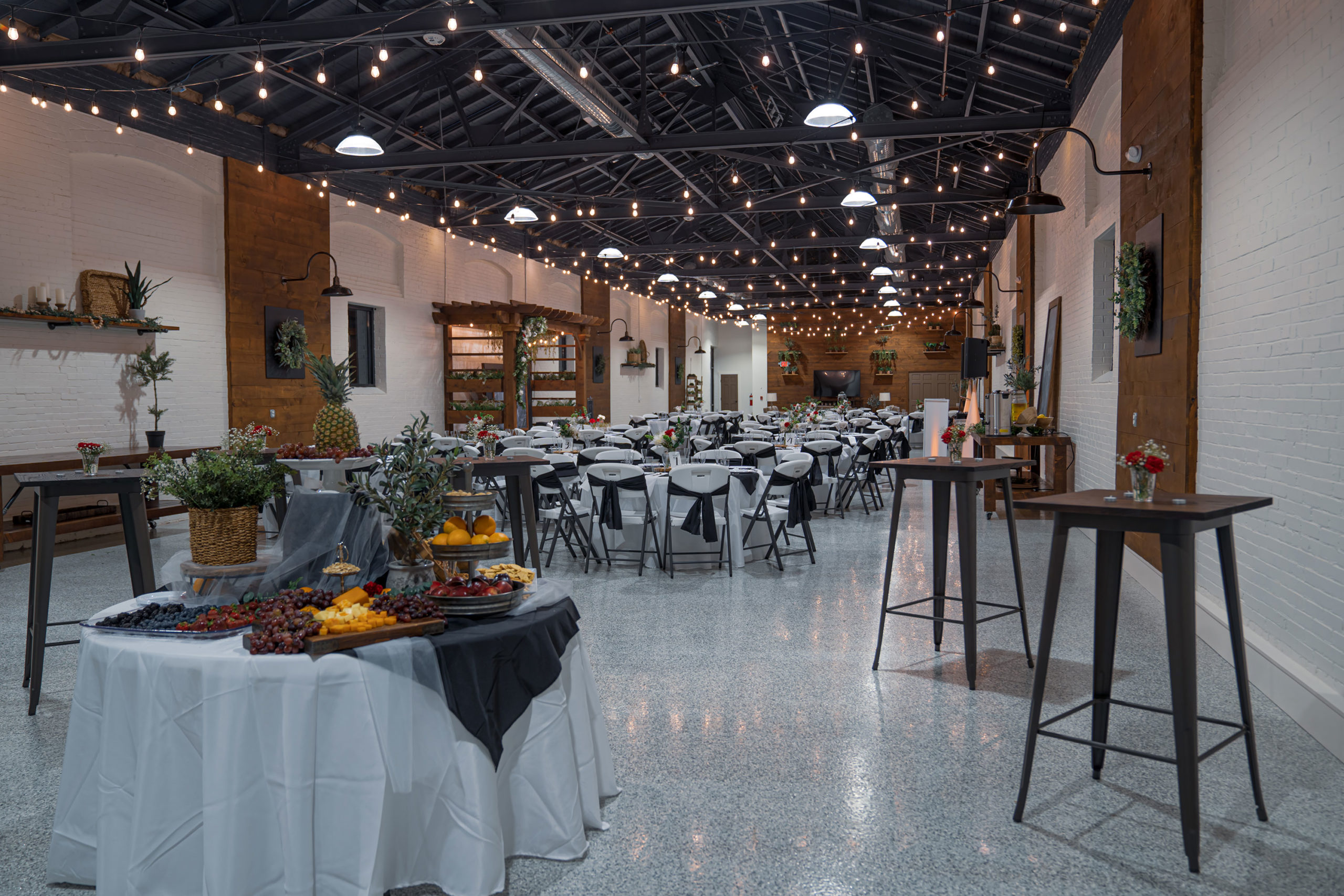 Gallery Silk Mill on Main Modern & Memorable Gatherings