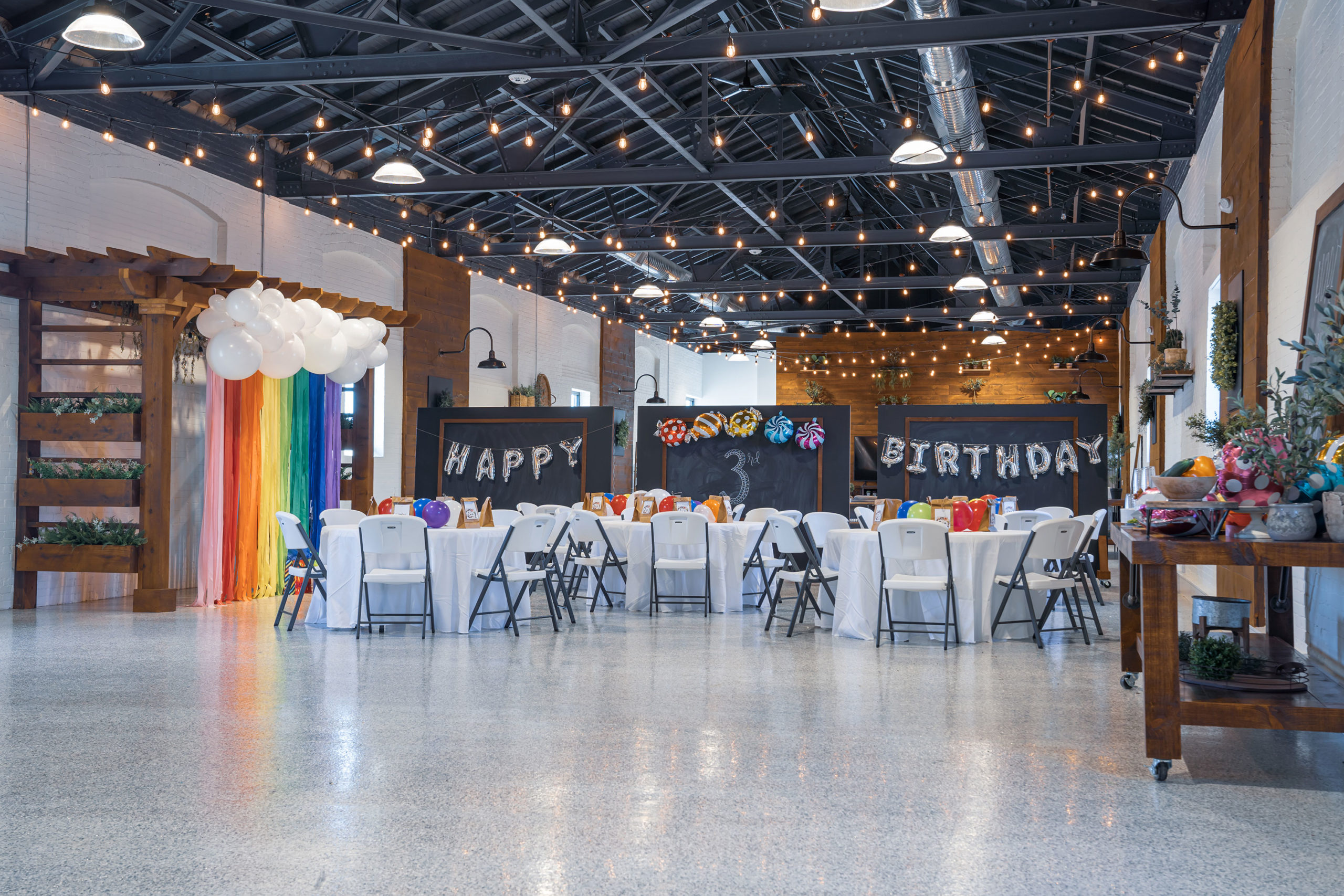 Gallery Silk Mill on Main Modern & Memorable Gatherings